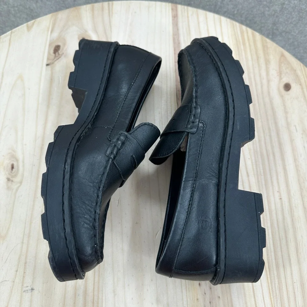 Born Carrera Penny Loafers Womens 9 Black Leather Chunky Lug Sole Shoes